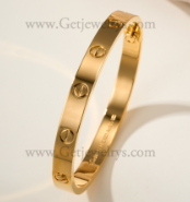 202523517  Classics Love Bracelet Yellow Gold